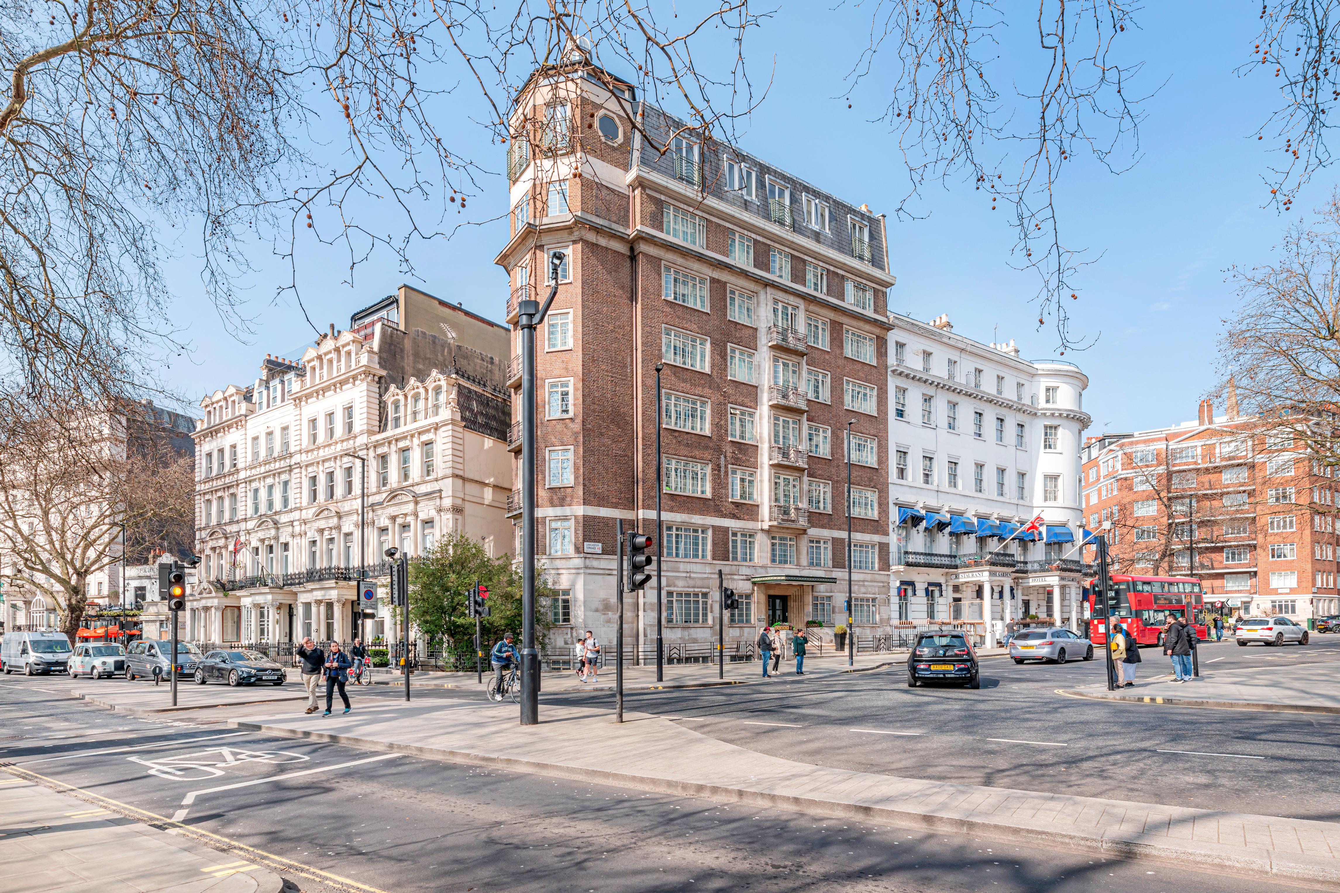 Aparthotel Fountain House -
